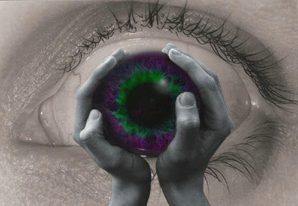 trippy picture of eyes are useless when the mind