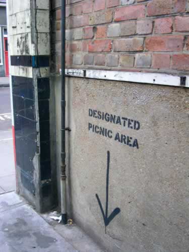 15 Funny little signs and graffiti
