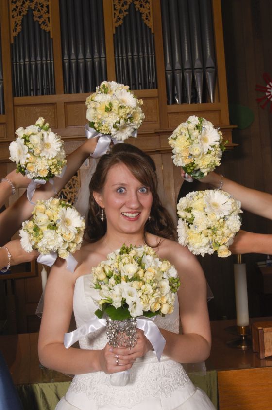 A Collection Of  Awkward Wedding Photos