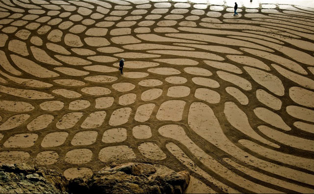 Sandwriting BY ARTIST Jim Denevan.