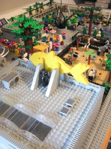 Lego Zoo - Gallery | eBaum's World
