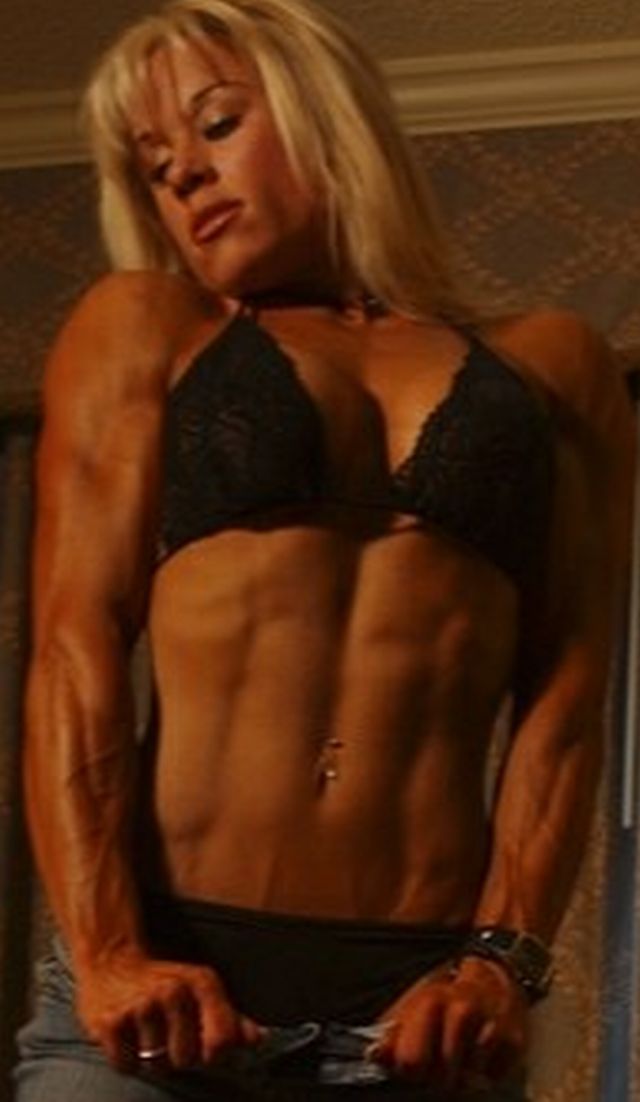 Body Building Women Pictures