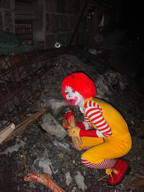 The new star of the walking dead!!! Ronald mcdonald