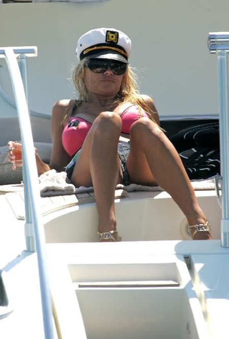Pamela Anderson Hitting The Water