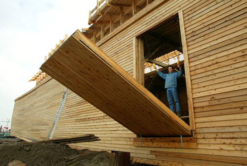 Full size replica of the ark