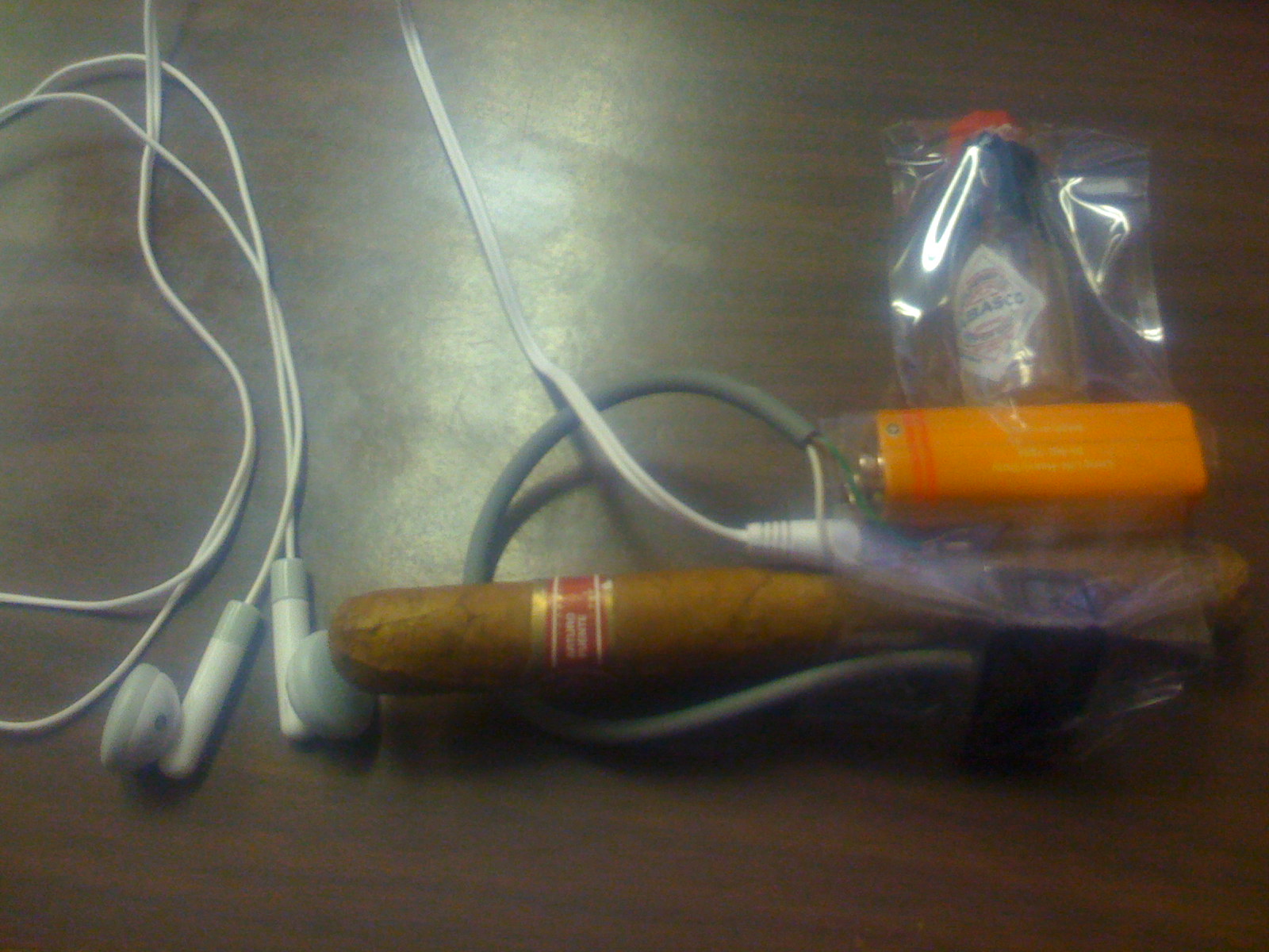 HOT SAUCE,MP3 PLAYER THE COONASS E-CIG