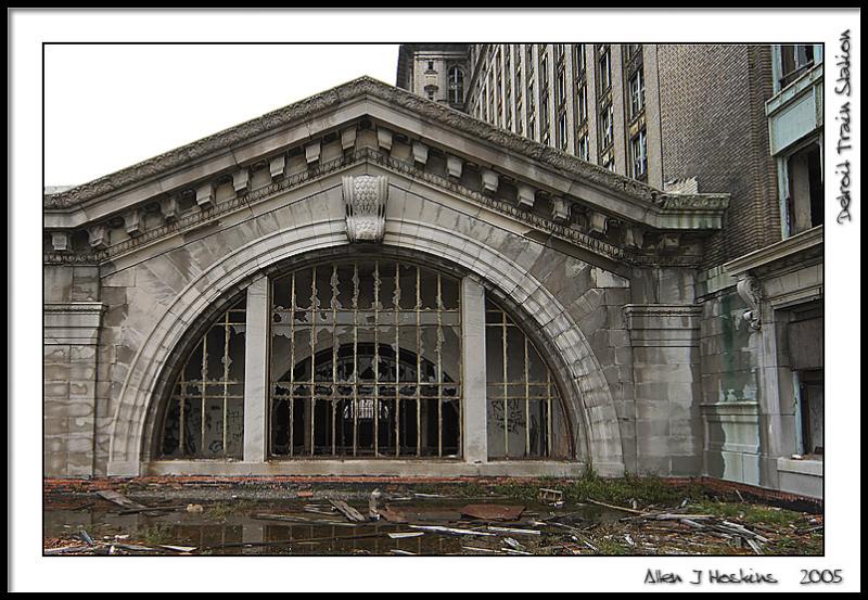 abandondoned detroit train station