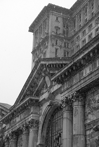 abandondoned detroit train station