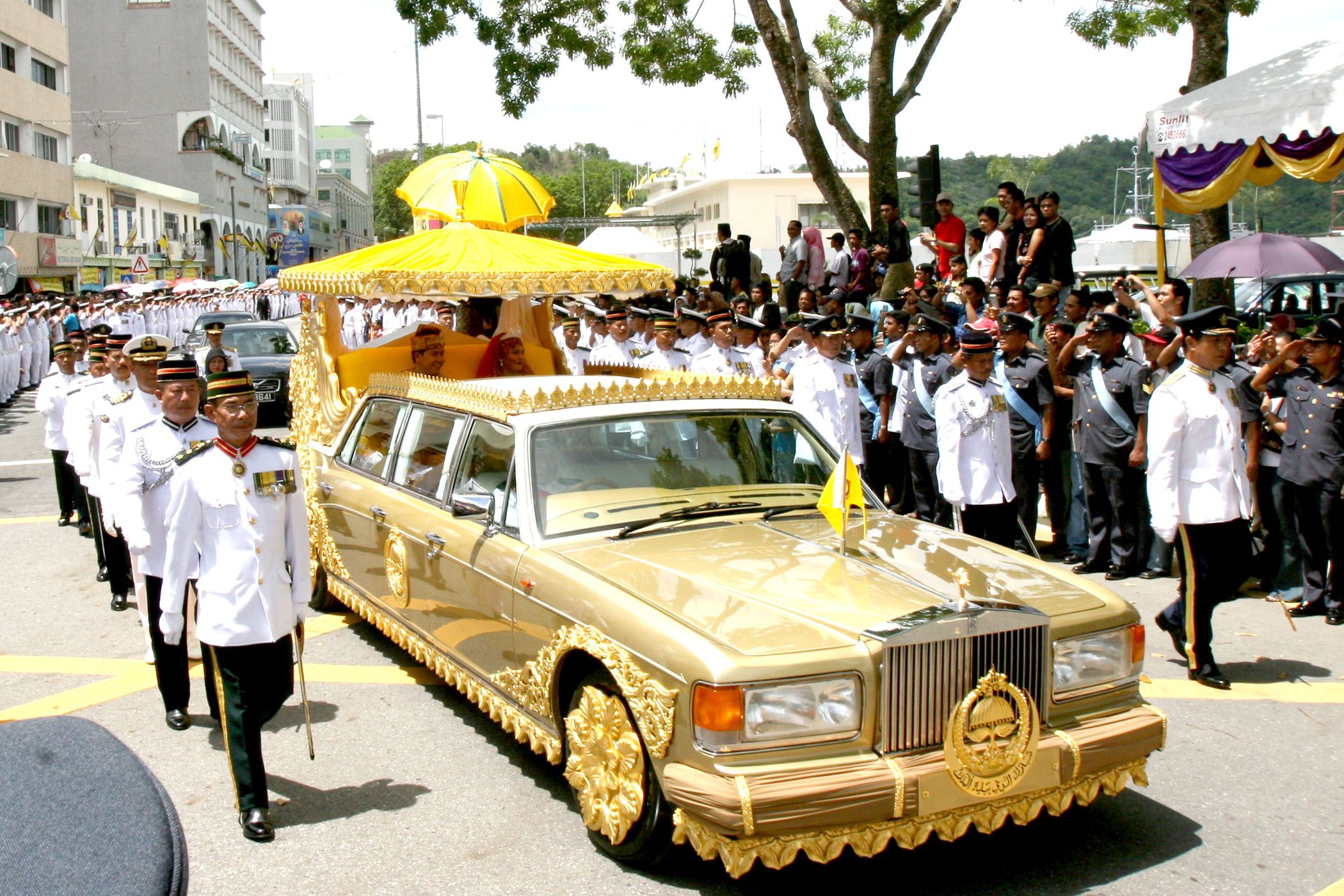 The Sultan of Brunei, Hassanal Bolkiah, holds the world record for the largest collection of cars. It is estimated his entire collection is worth over 4 billion. He also holds the worlds largest private collection of Roll Royces. It is believed that during the 1990s his family purchased half of the Rolls Royces sold throughout the entire world. He had the company design a very special car for his wedding day. The Sultan purchased a Rolls Royce Silver Spur stretch limousine and had it plated with pure 24 carat gold. It is valued at a mind boggling 14 million.