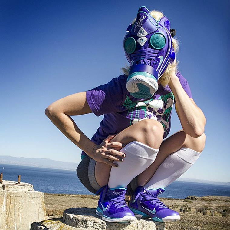 Sneakerhead - An artist transforms his sneakers into impressive masks