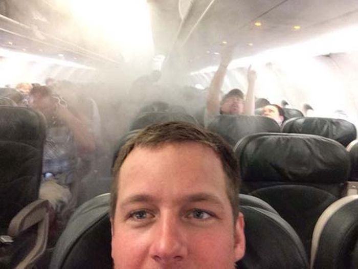 20 People Who Should NOT Be Taking A Selfie