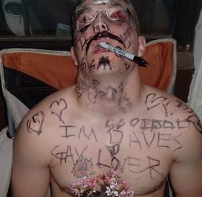 25 People Who Passed Out Drunk And Woke Up As "Art"