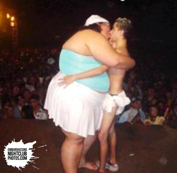 15 Nightclubbers Who Should Be Embarrassed