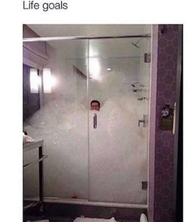 bubble bath funny - Life goals