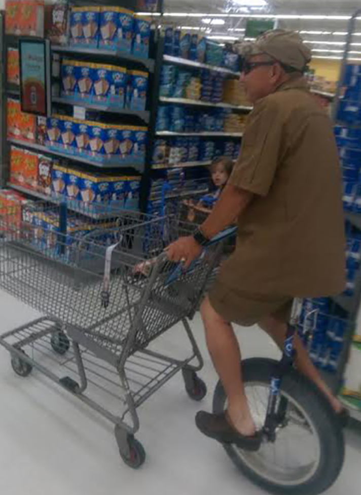 funny pic People of Walmart
