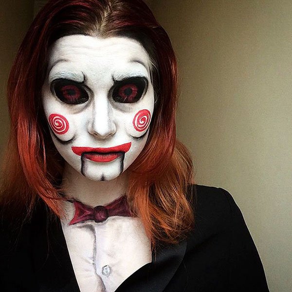 THis 19 Year Old Make-Up Artist Has Some Serious Talent