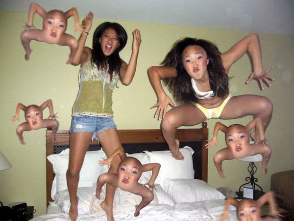 25 Photos To Introduce You To The Weirdness of The Web