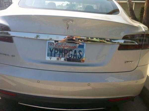 32 Hilariously Creative Tesla License Plates