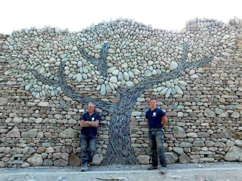 random stone tree wall