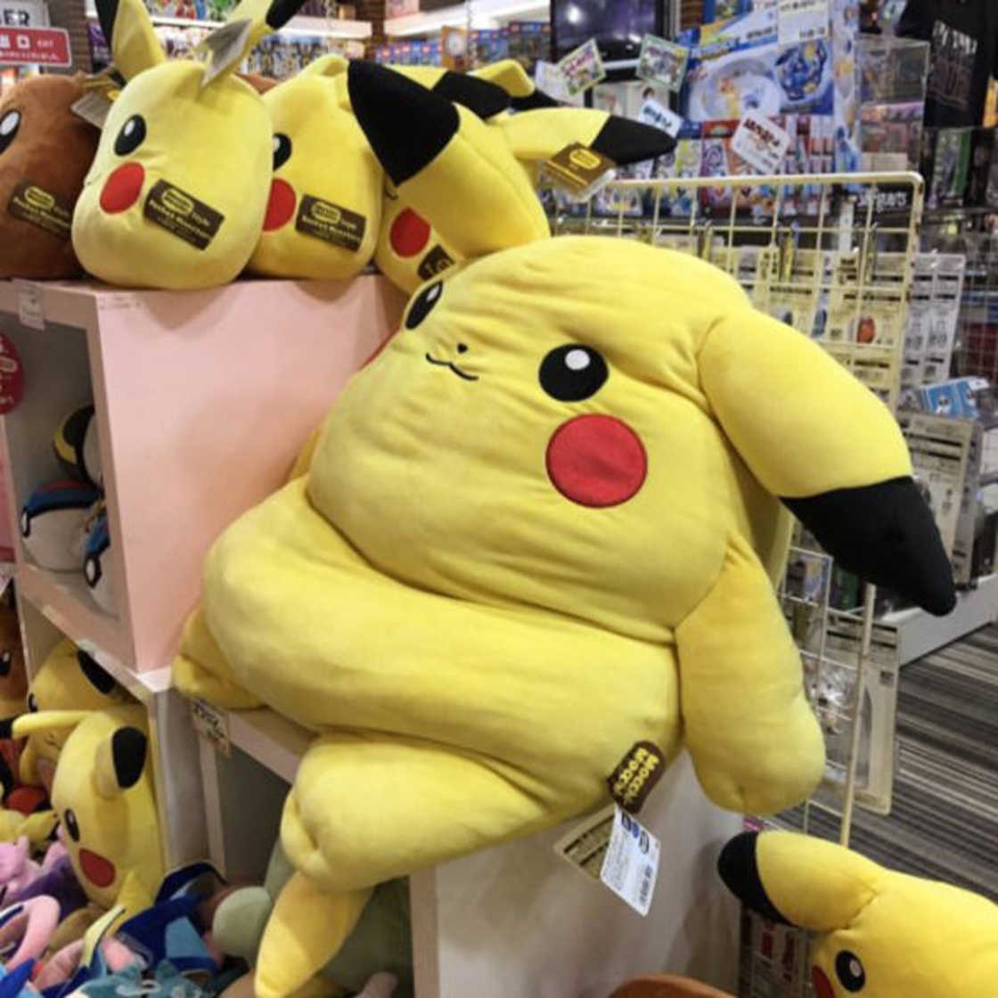 obese pikachu