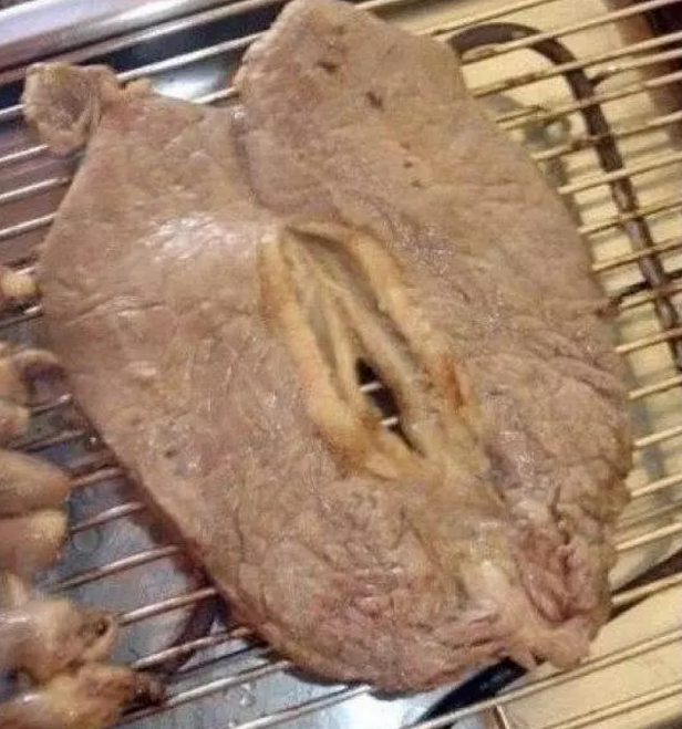 Disturbingly Erotic Pics of Vagina Shaped Cuisine