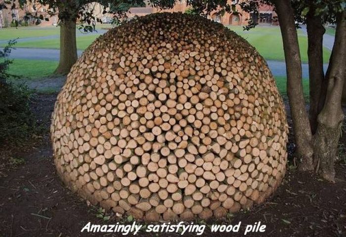 wood piles - Amazingly satisfying wood pile