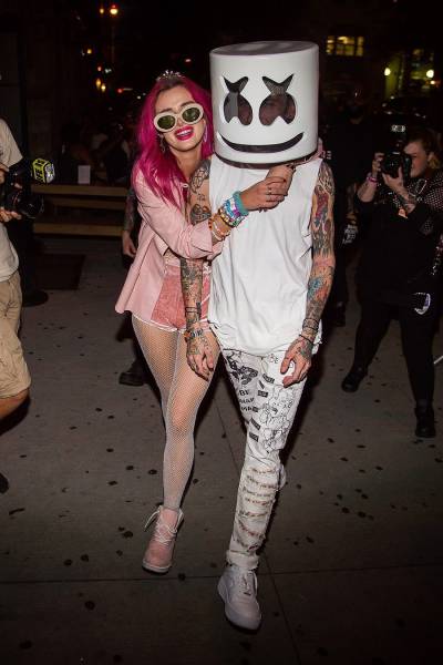 bella thorne and marshmello