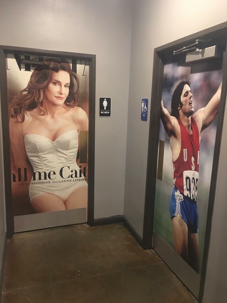 bruce jenner caitlyn jenner bathroom door