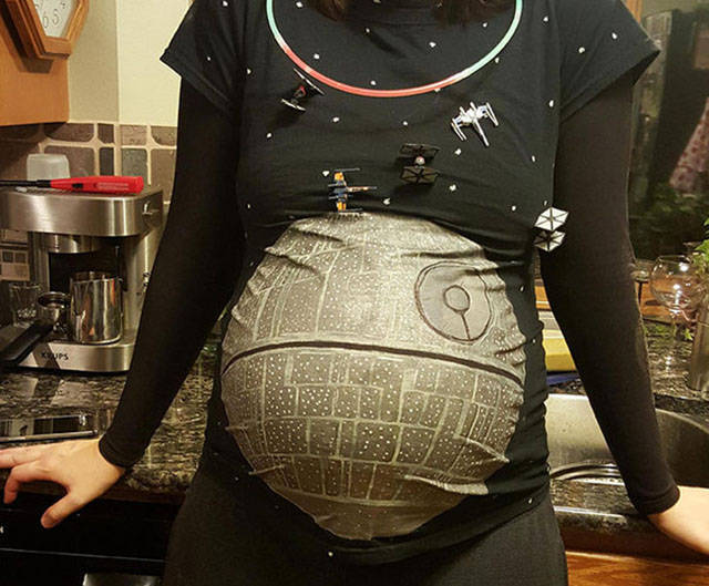 death star pregnancy shirt - Kups