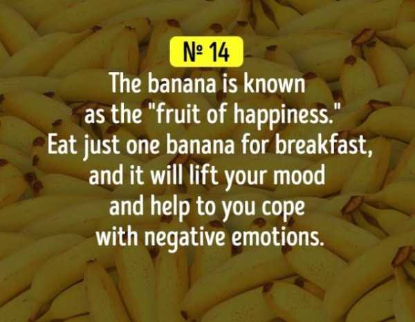 Lifehack of getting cheered up by eating a banana.