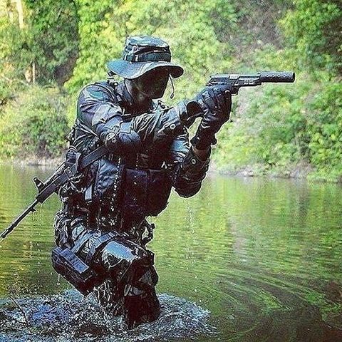 random pic special forces in water