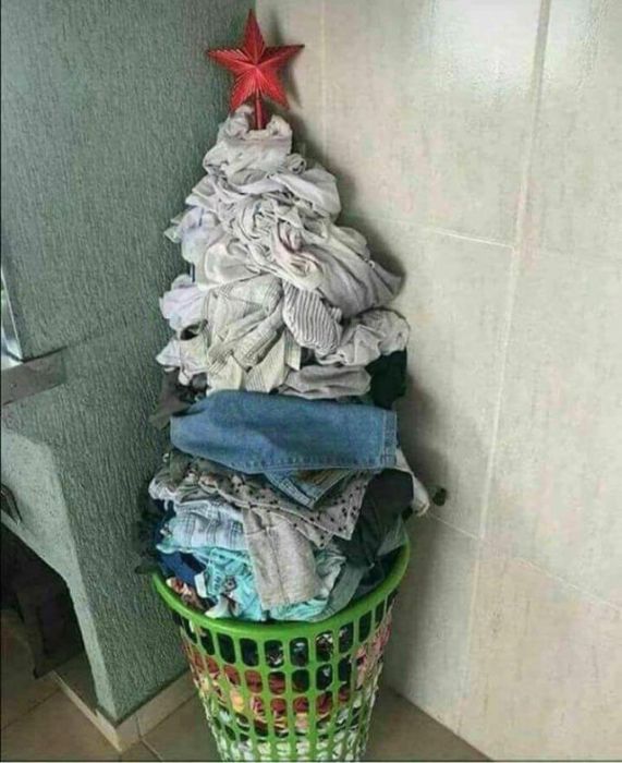 remarkable image of christmas tree made from laundry