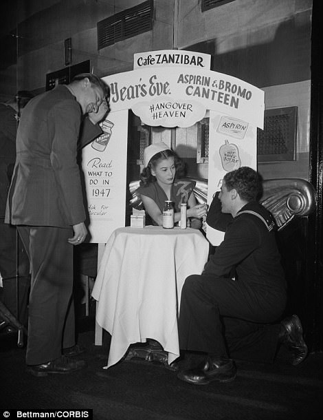 vintage new years photographs - Cafe Zanzibar Aspirin Abromo Canteen Hangover Heaven Asayin Read What To Do In 1947 BettmannCorbis