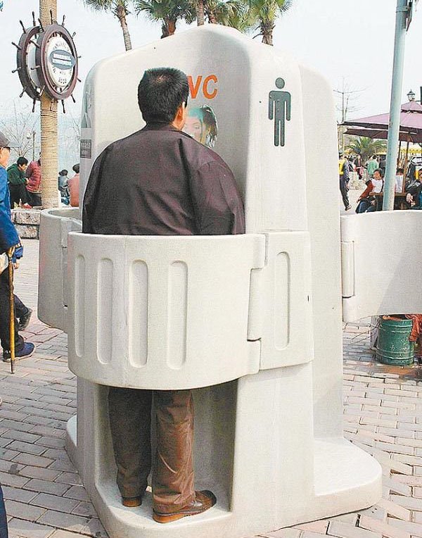 outdoor public toilets