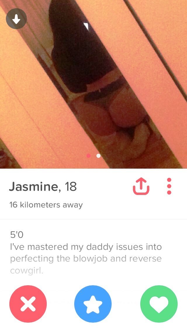 31 Tinder Girls Who Are Probably Down For Butt Stuff