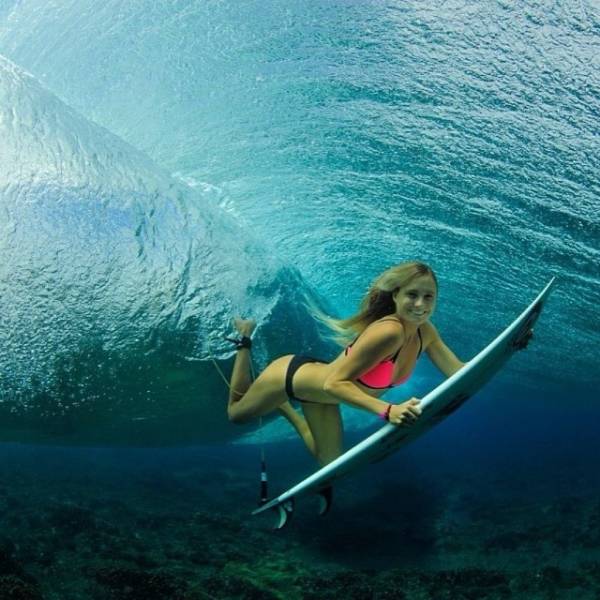 alana blanchard surfing