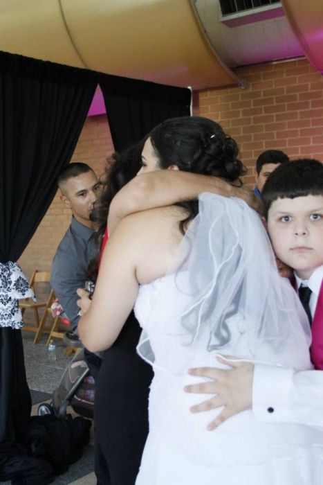 funny photobomb of kid and bride