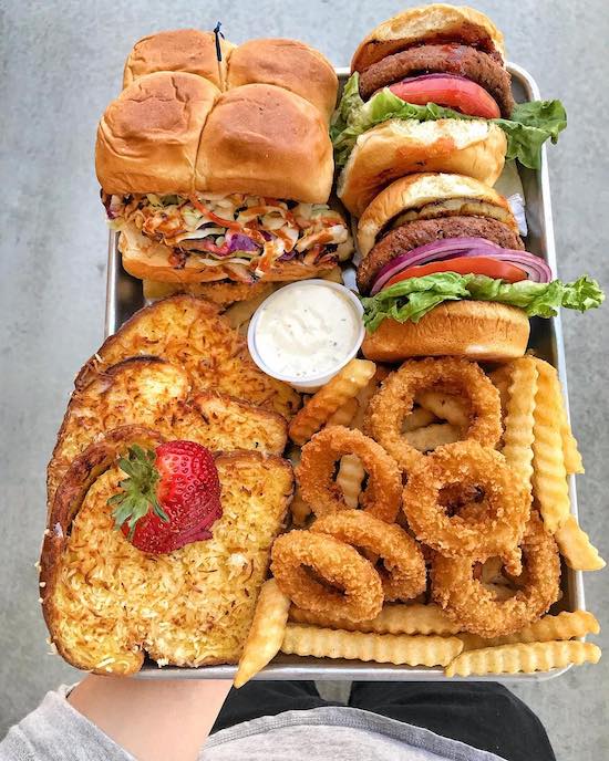 amazing looking lunch platter