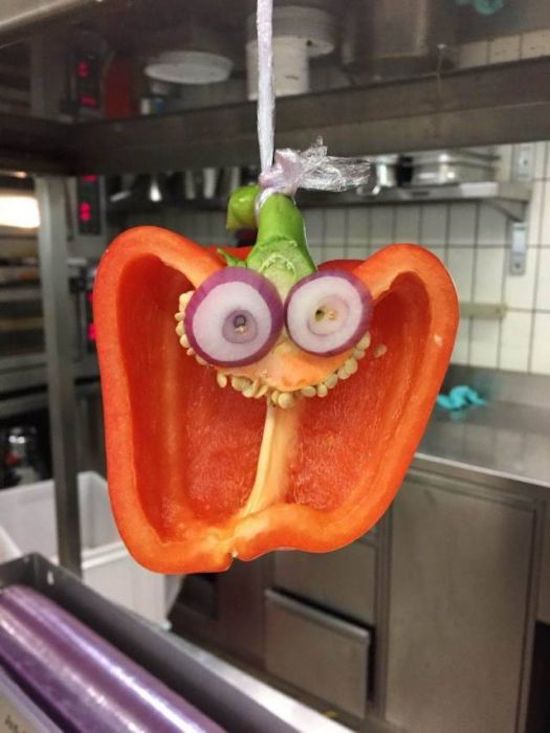 funny face bell peppers