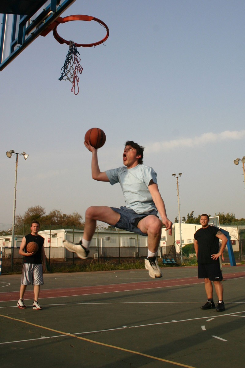 memes - white boy playing basketball