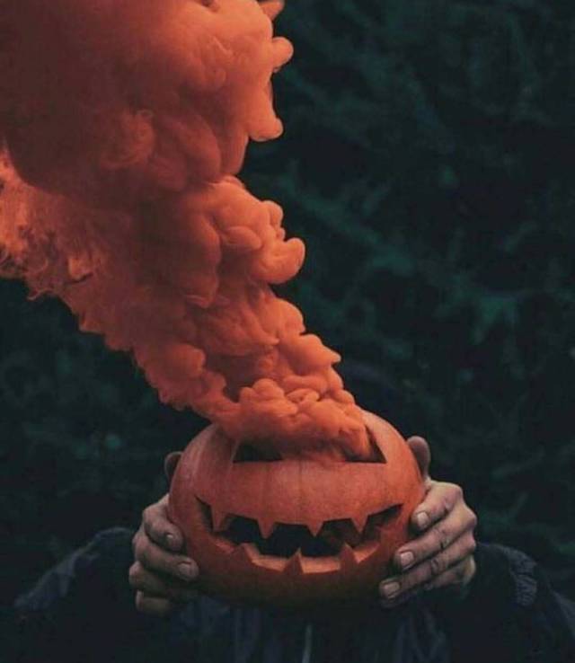 smoking pumpkin