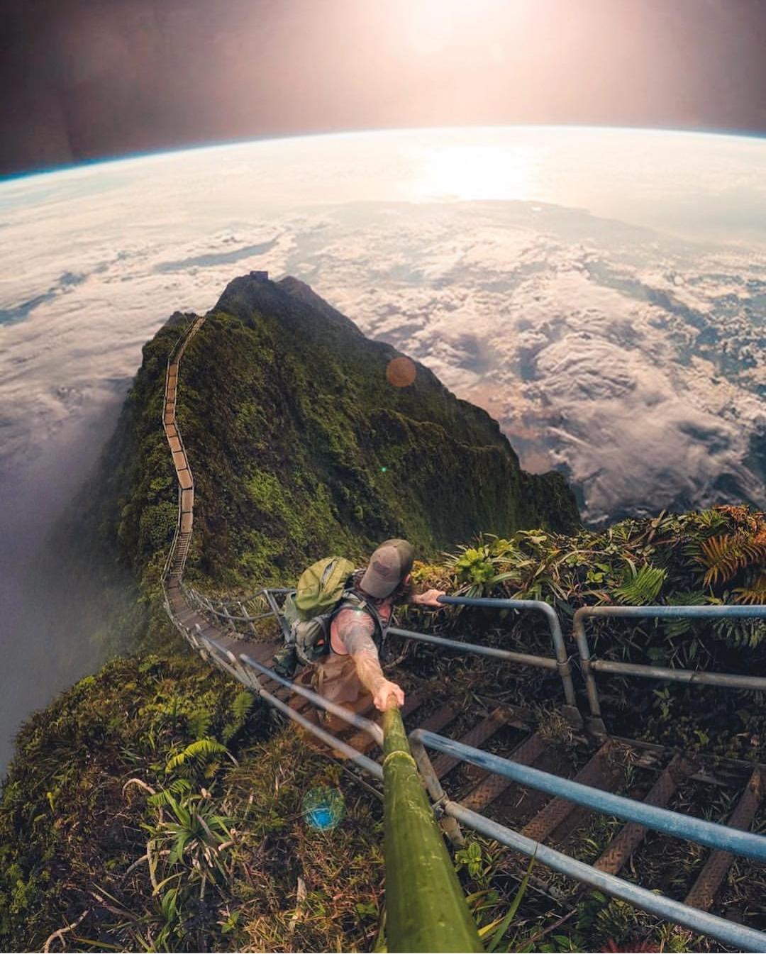 random pic stairway to heaven hawaii selfie