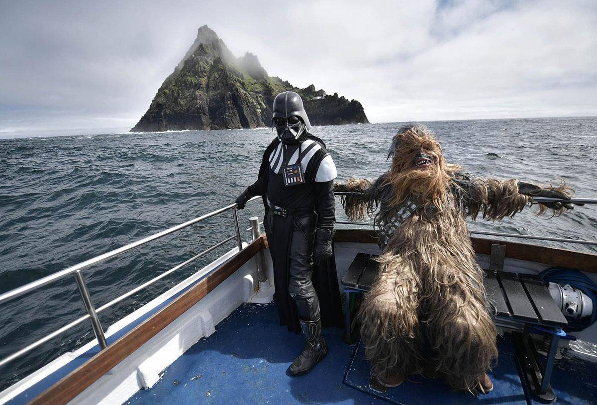 darth vader and chewbacca boat