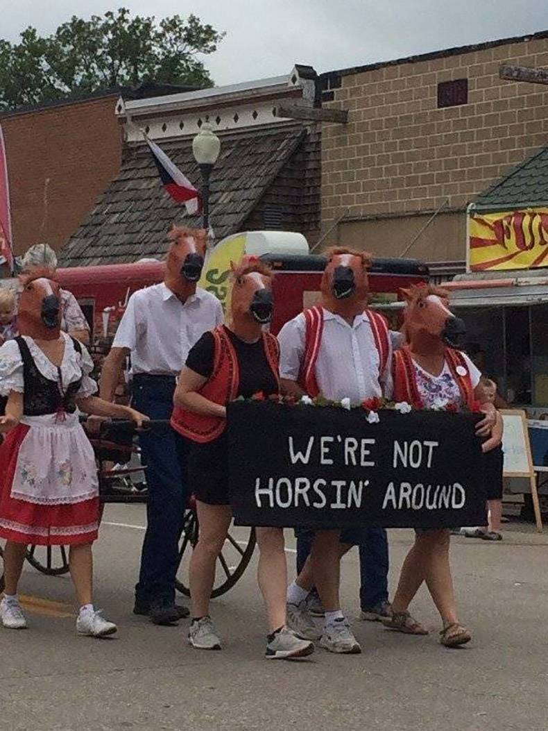 parade - We'Re Not Horsin' Around