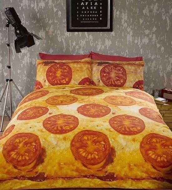 mac and cheese bedspread