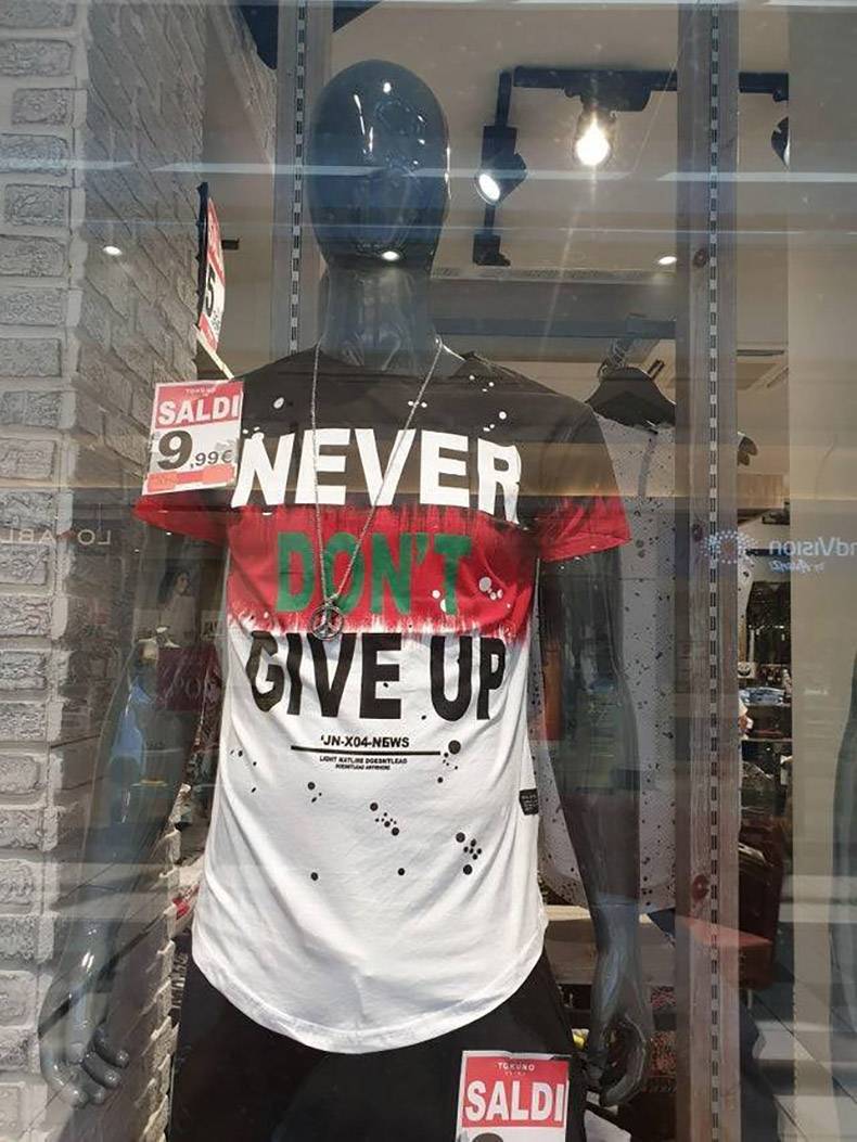 t shirt - Saldi 9. Never 99 AIZIVbr Give Up UnX04Ngws Lo Saldi
