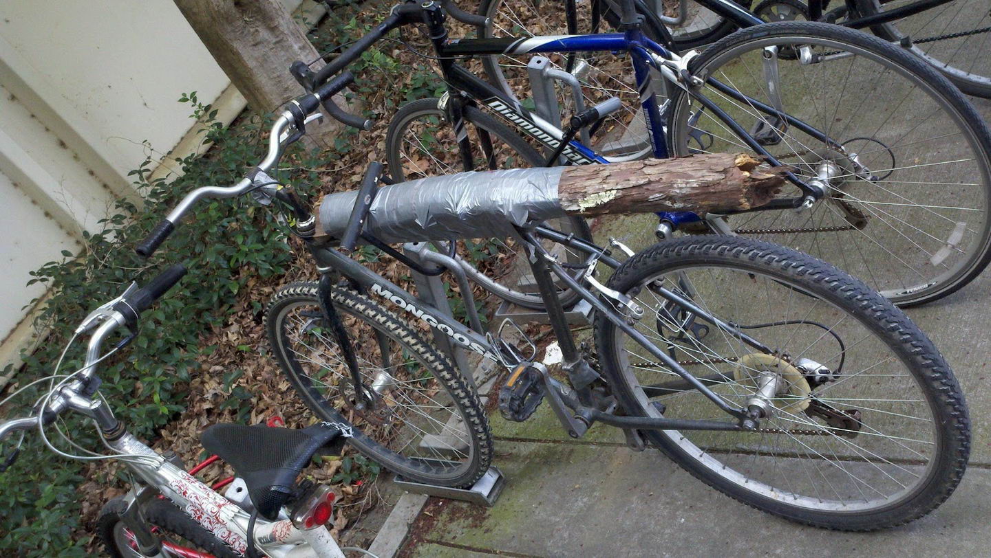 duct tape bike fix - DiamONO za