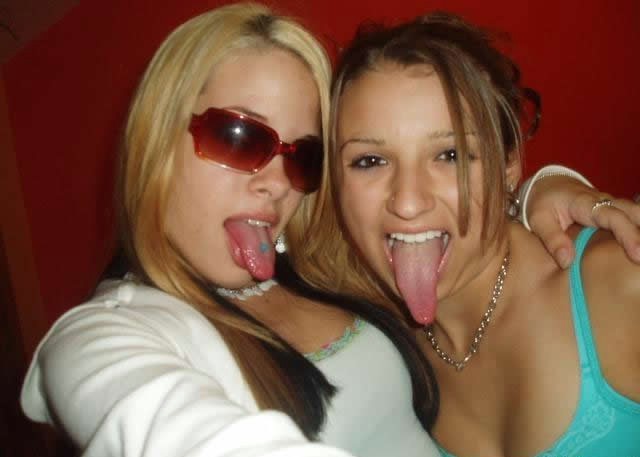 Babes With Long Tongues Can Lick Better