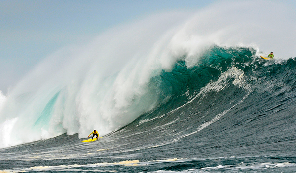 Big-Wave Surfing, Punta de Lobos, Chile