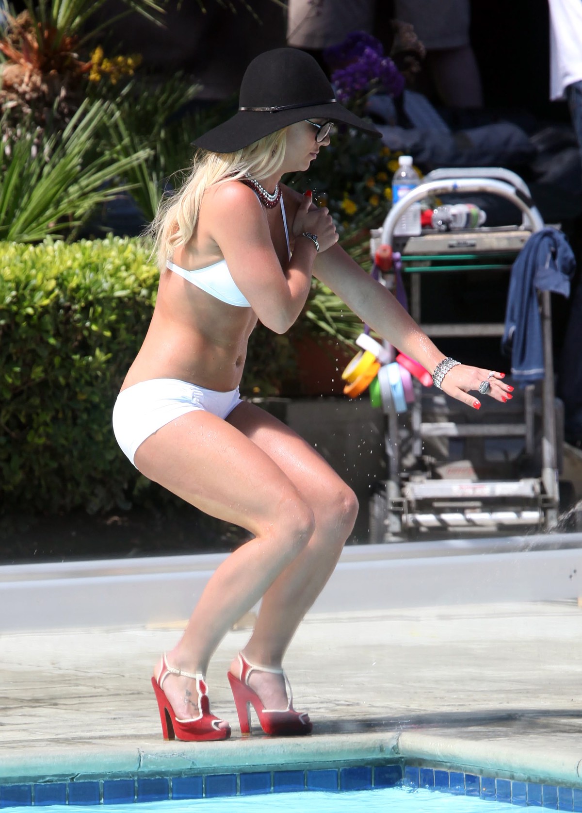 Britney Spears Camel Toe and Rubbing great titties!!!